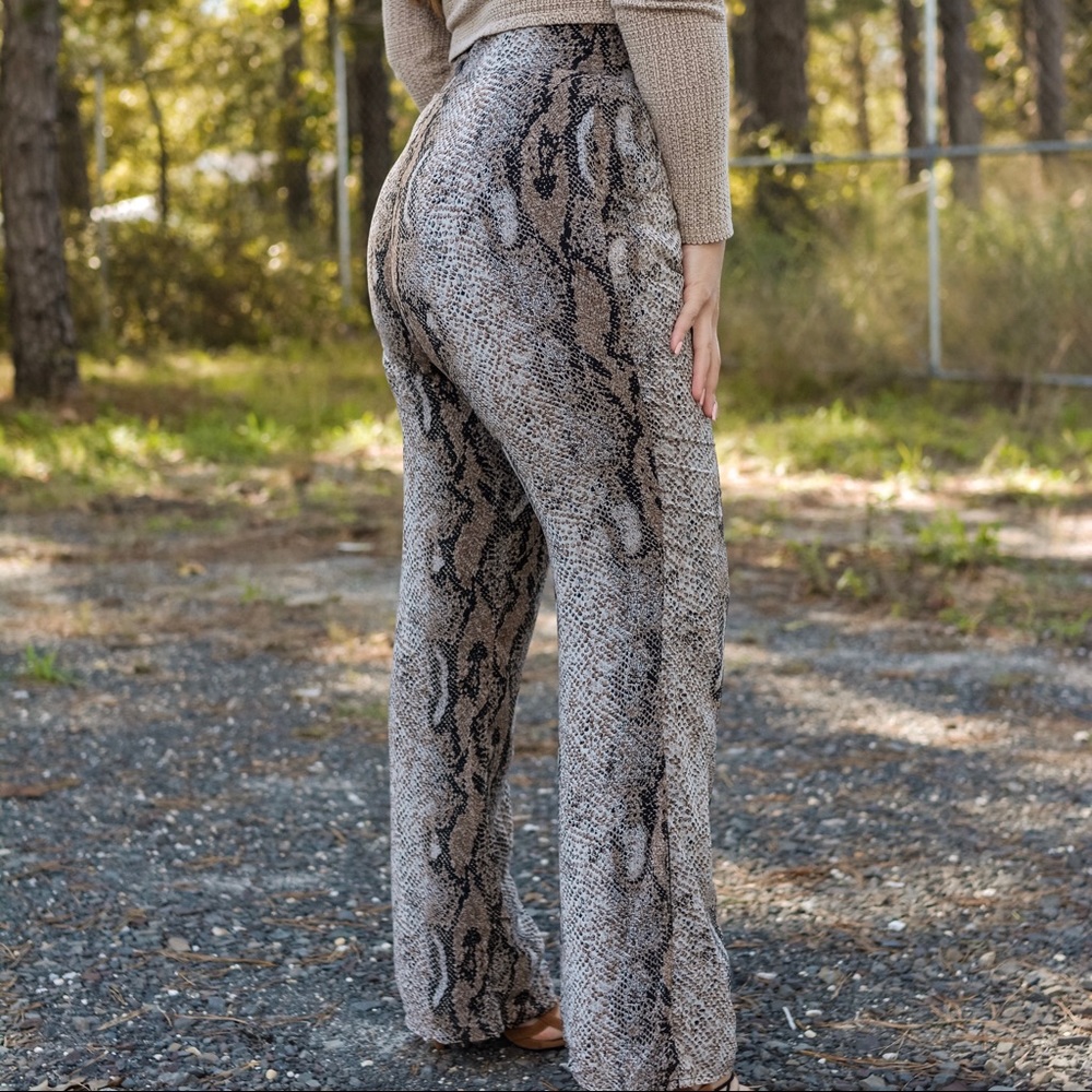 Snake Print High Waist Crop Pants